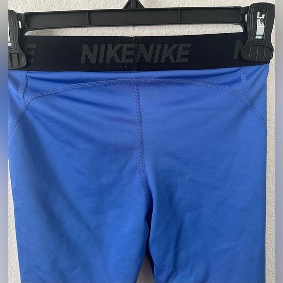 Nike Women’s XS DRI FIT Capri Leggings - Picture 5 of 6